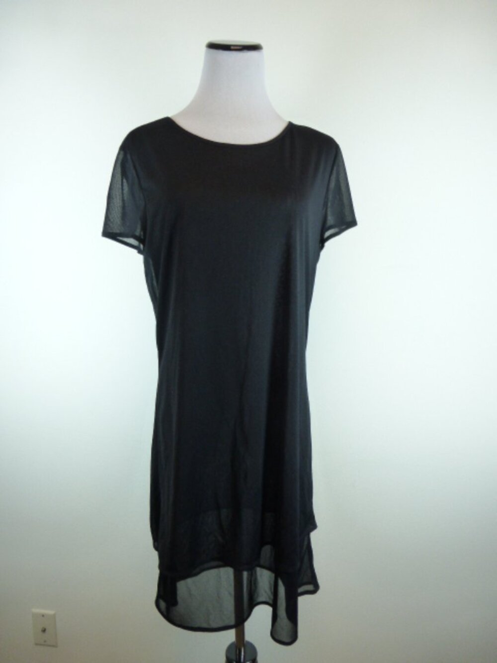 Mark Eisen black semi sheer layered dress short sleeve L classic